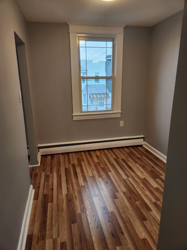 Foto del edificio - 5826 60th Ln