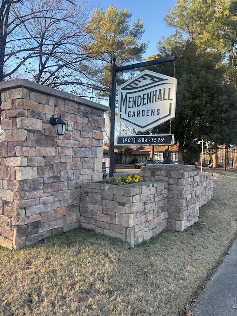 Foto del edificio - Mendenhall Gardens