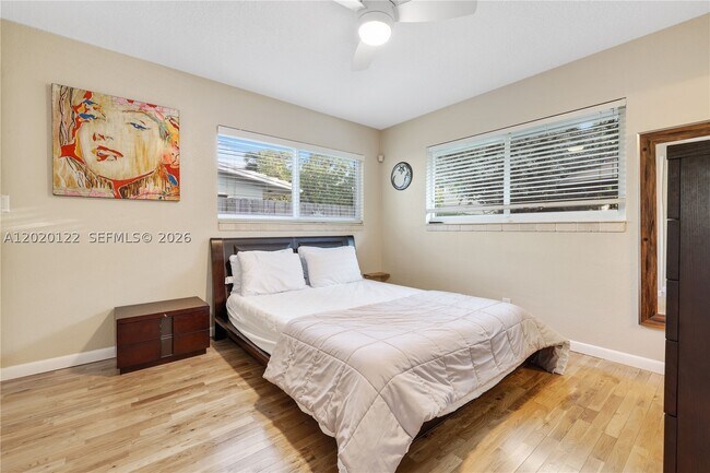 Foto del edificio - 1311 NE 26th Ave