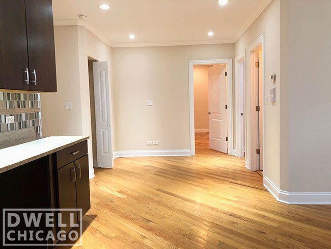 Building Photo - 4032 N Central Park Ave