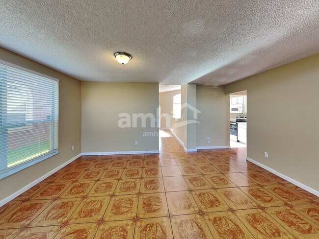Foto del edificio - 3644 Becontree Pl