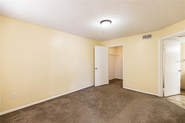 Building Photo - 2208 Antigua Pl