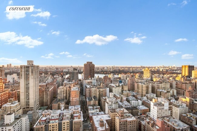 Foto del edificio - 200 E 89th St