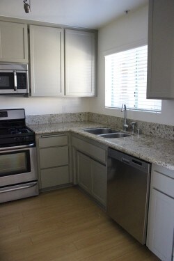 Building Photo - 1444 S Saltair Ave