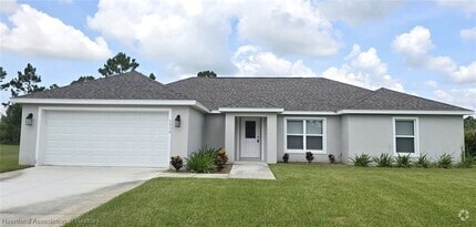 Building Photo - 5519 Castania Dr