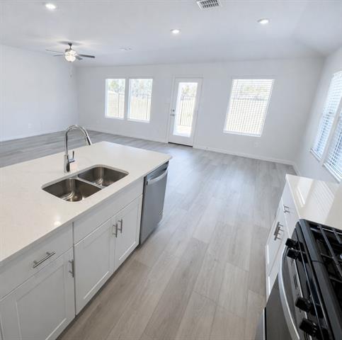 Foto del edificio - 714 Leavenworth Dr