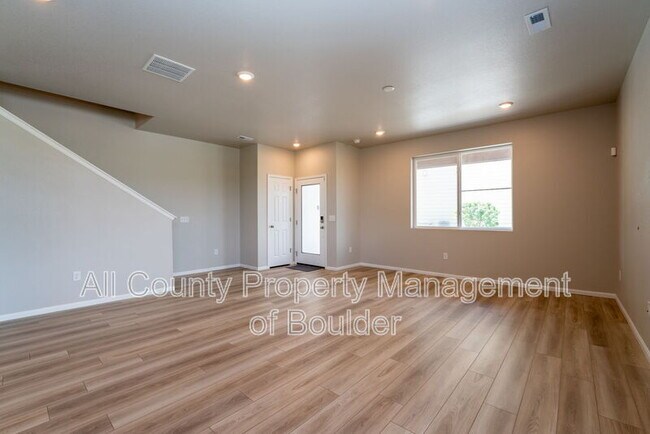Building Photo - 13863 Vispo Wy
