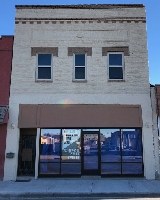 Primary Photo - 225 W 1st St