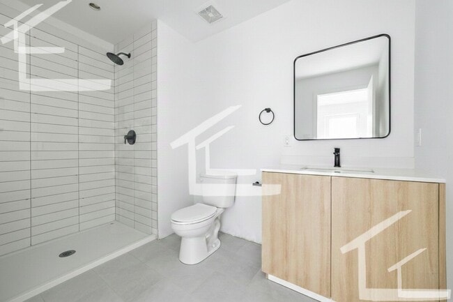 Photo - Brand new luxury building with flexible move in dates! House