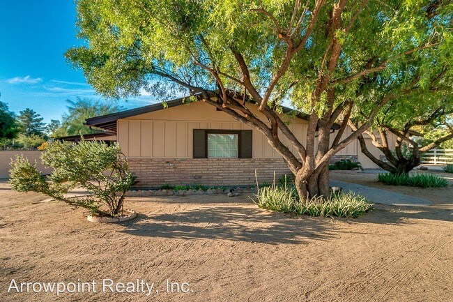 Foto del edificio - 3 br, 2 bath House - 6419 E CACTUS RD