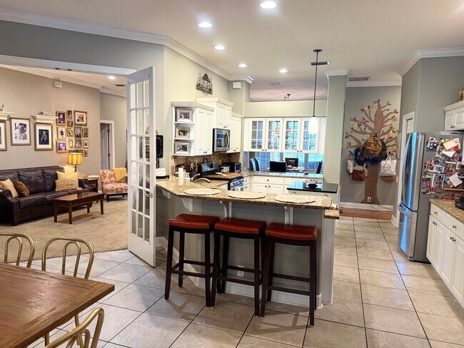 Foto del edificio - 7983 Lochknoll Ln