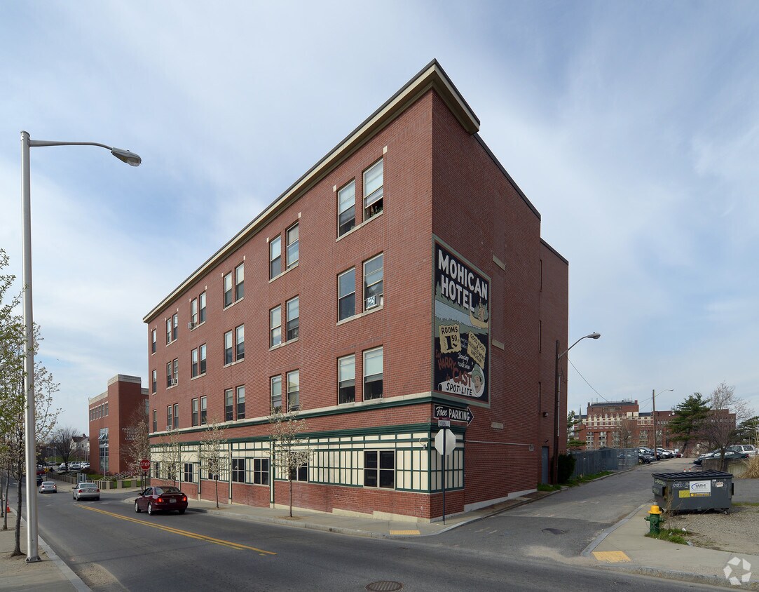 Building Photo - Advent Apartments