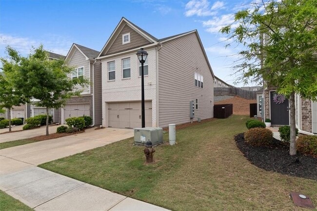 Building Photo - 2730 Kemp Ct
