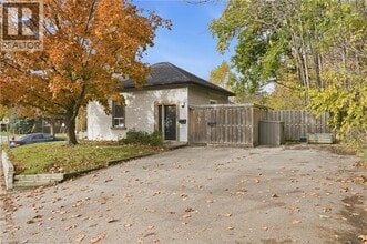 Building Photo - 51 York Rd