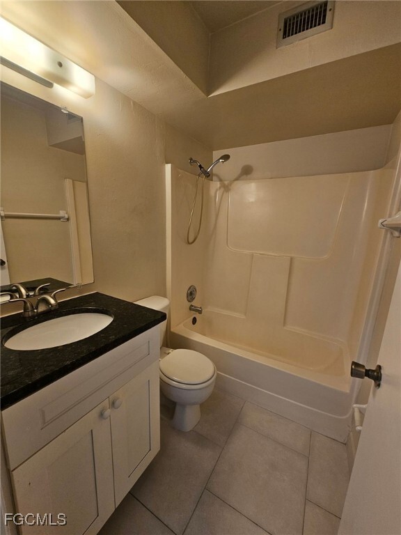 Building Photo - 4030 Coronado Pkwy