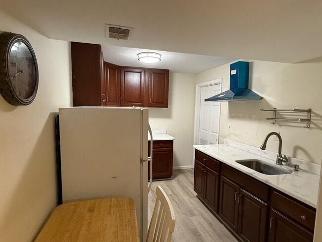 Building Photo - 13616 Northbourne Dr