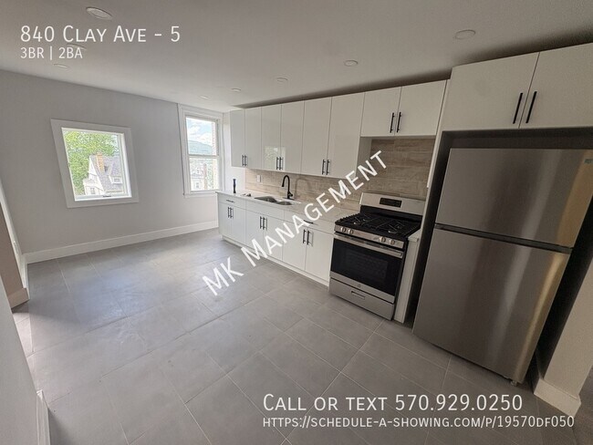 Building Photo - 840 Clay Ave