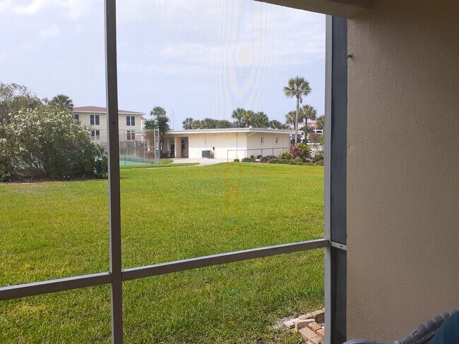 Pool house - 721 S Beach St