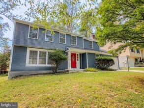 Building Photo - 6281 Loveknot Pl