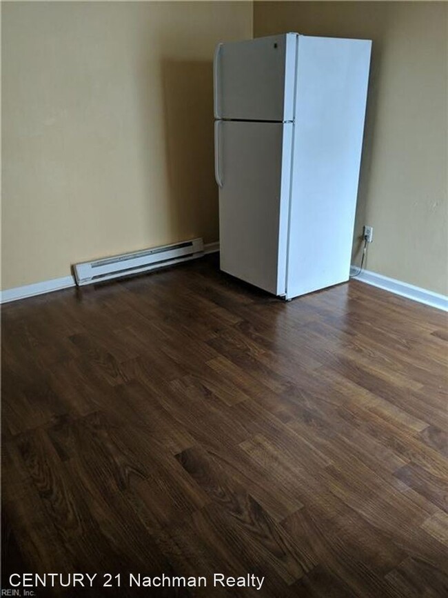 Building Photo - 2 br, 1 bath House - 1133 Commerce Avenue