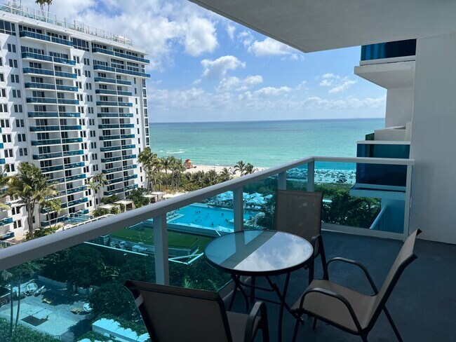 Foto del edificio - 2301 Collins Ave