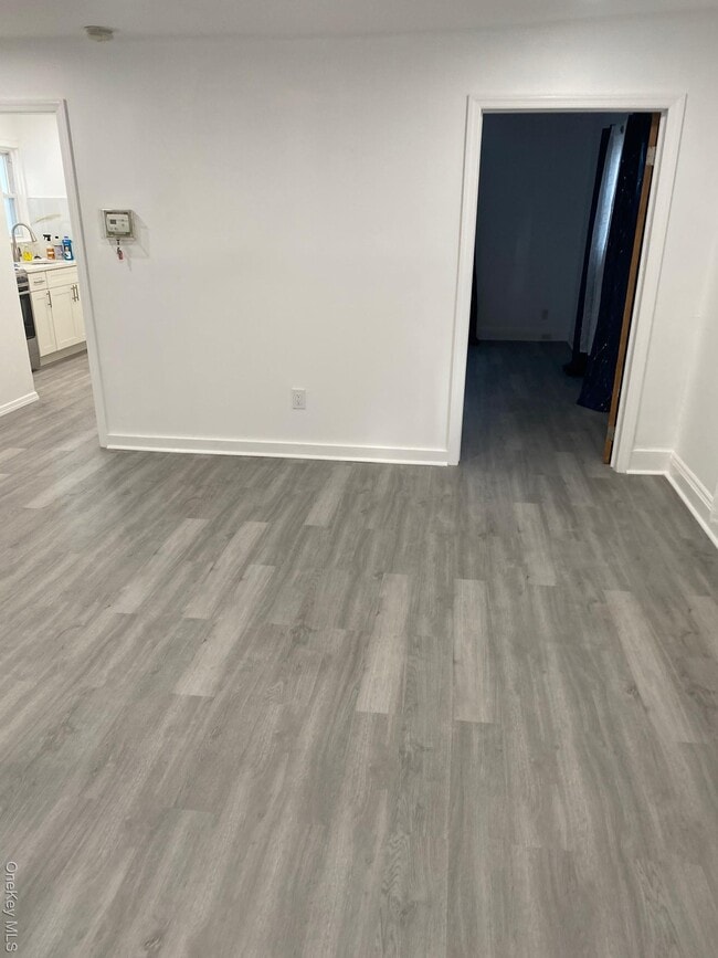 Foto del edificio - 93-31 215th St