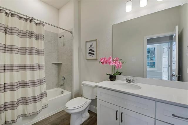 Foto del edificio - 5410 Depot Dr