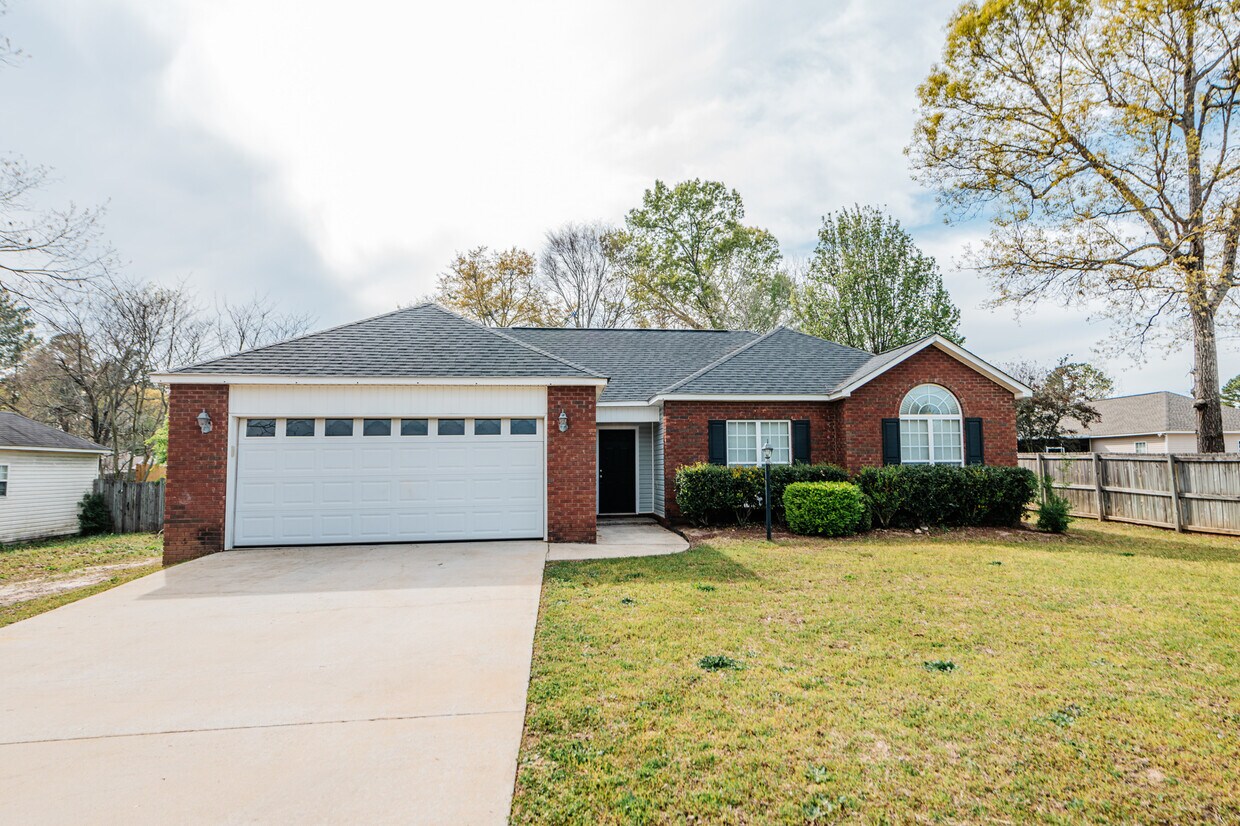 Primary Photo - 303 Mt Zion Rd