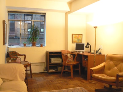  - 310 Lexington Ave