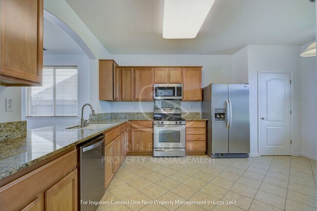 Foto del edificio - 3 bedroom, 2 bathrooms, 2 car garage