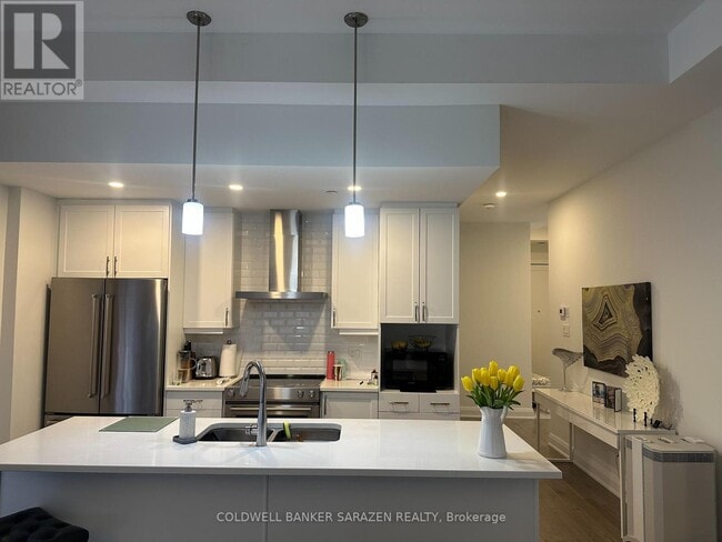 Building Photo - 100 Cortile Private