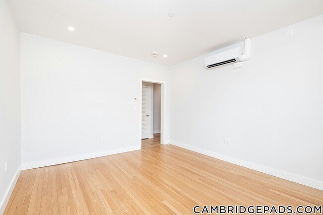 Foto del edificio - 17a Forest St