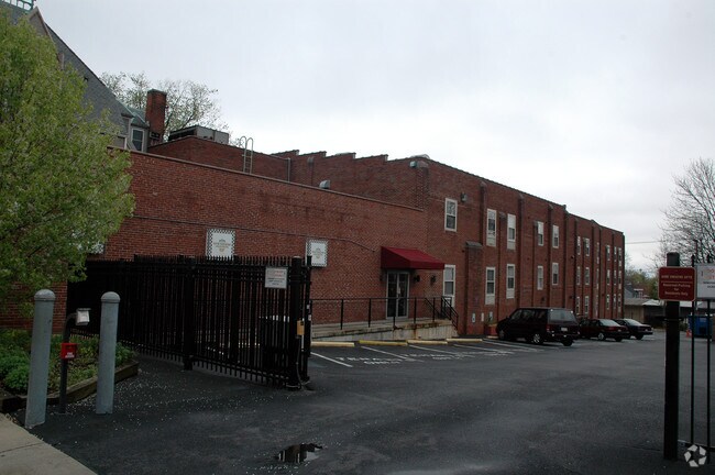 Building Photo - King Theatre Apartments