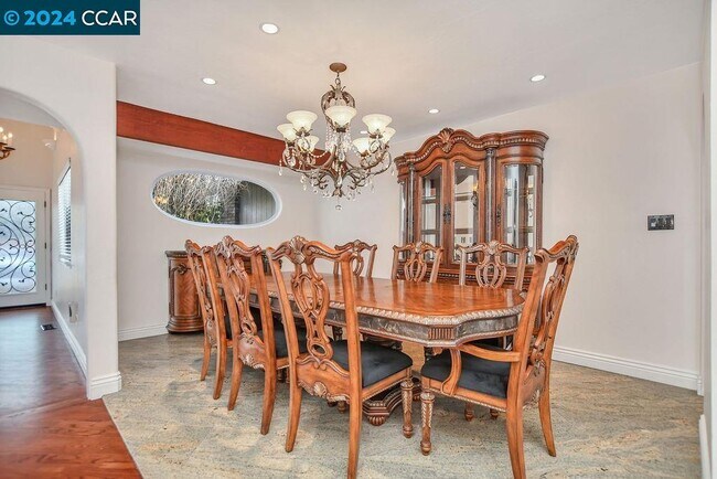 Building Photo - 5860 Caulfield Dr