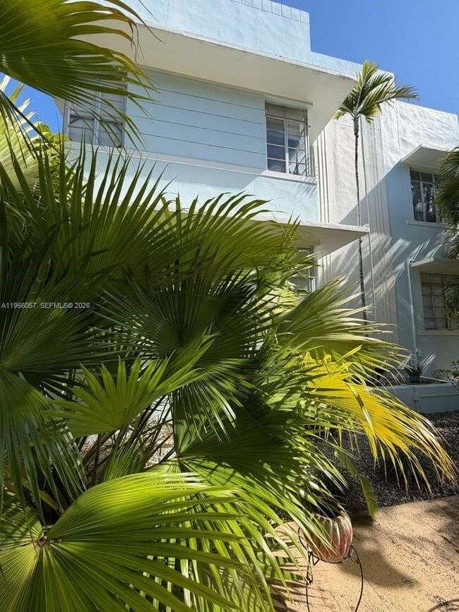 Foto del edificio - 825 Jefferson Ave