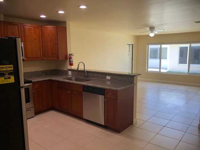 Foto del edificio - 5620 NW 28th St