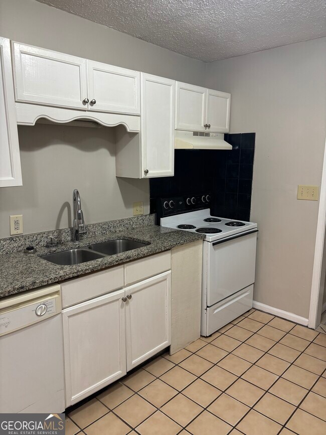 Foto del edificio - 1478 E Broad St