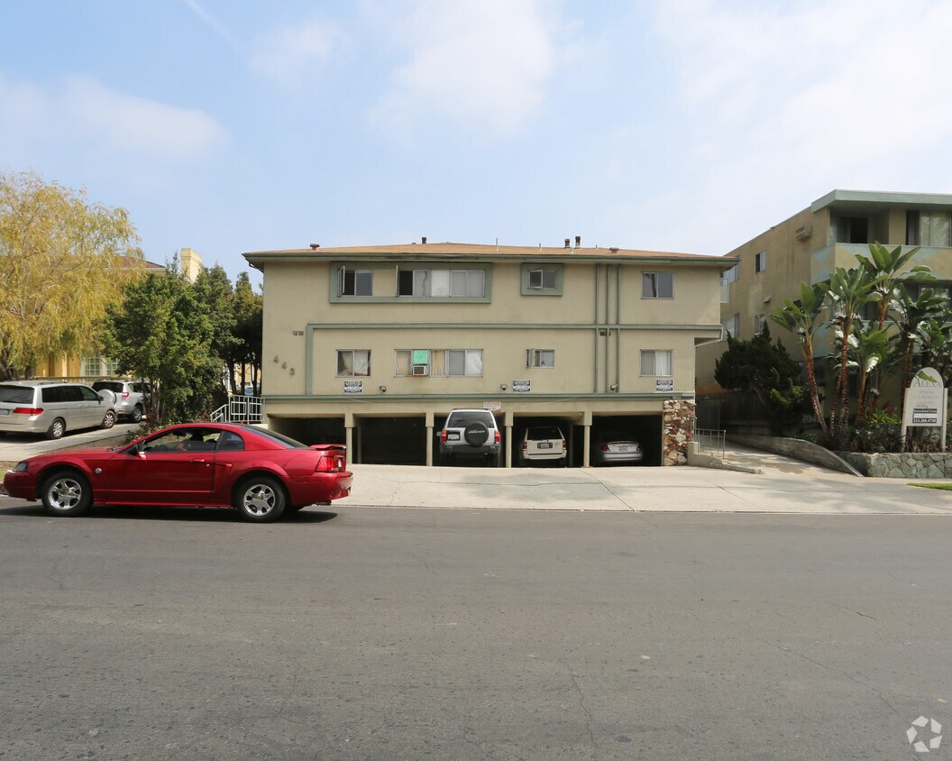 Building Photo - 442 S Alexandria Ave