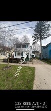 Building Photo - 132 Reed St