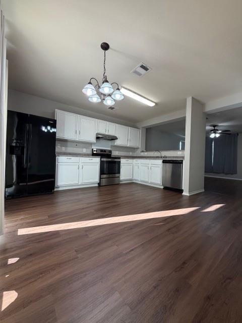 Building Photo - 801 Dawlish Dr