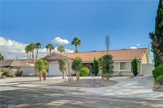 Building Photo - 6635 Costa Brava Rd