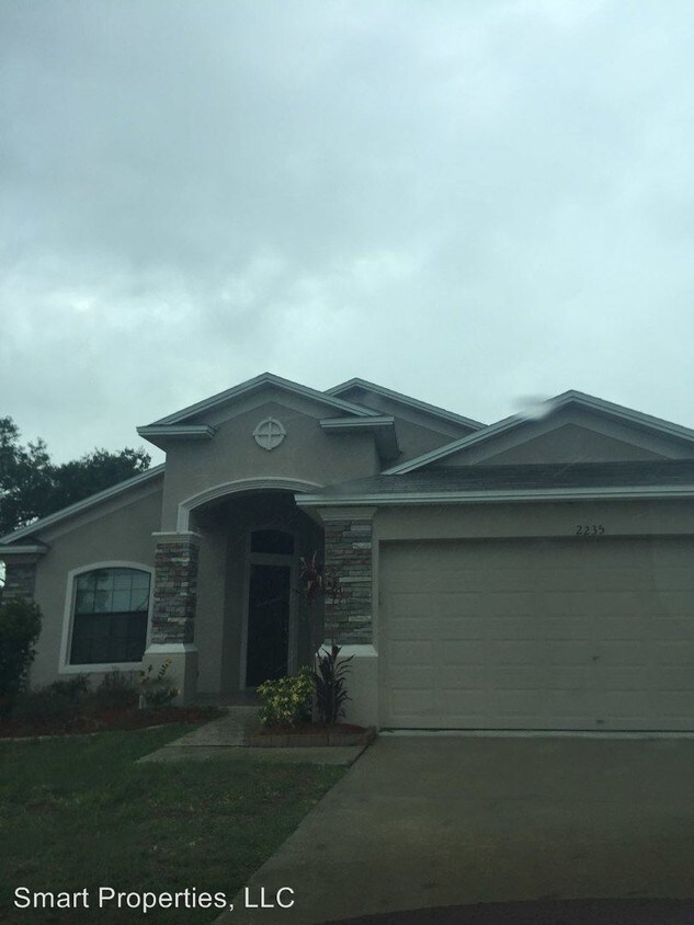Primary Photo - 3 br, 2 bath House - 2235 Lakeridge Drive