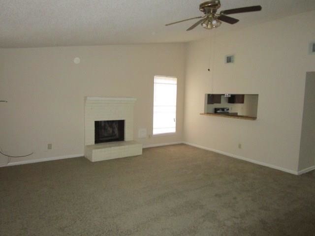 Building Photo - 15842 Blueridge Rd