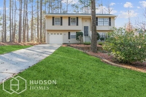 Primary Photo - AVAILABLE NOW! - 3933 Blake Court, Kennesa...