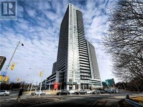 Building Photo - 2015 Sheppard Ave E