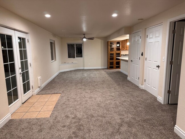 Building Photo - 1 Bedroom 1 bathroom basement unit in Erie.