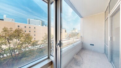 Interior Photo - Domus