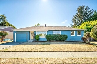 Building Photo - 1710 Johnson St