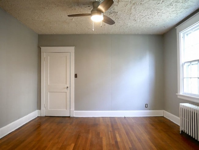 Building Photo - 3212 Lamb Ave
