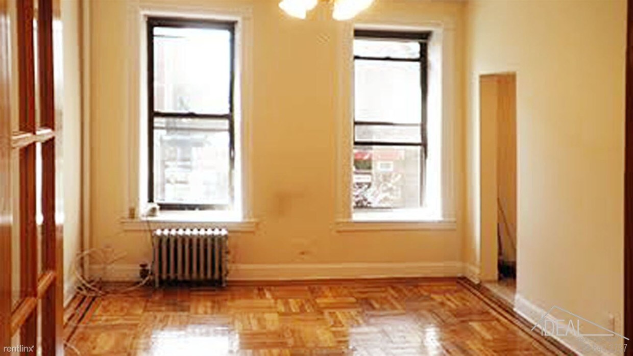 Primary Photo - 185 5th Ave